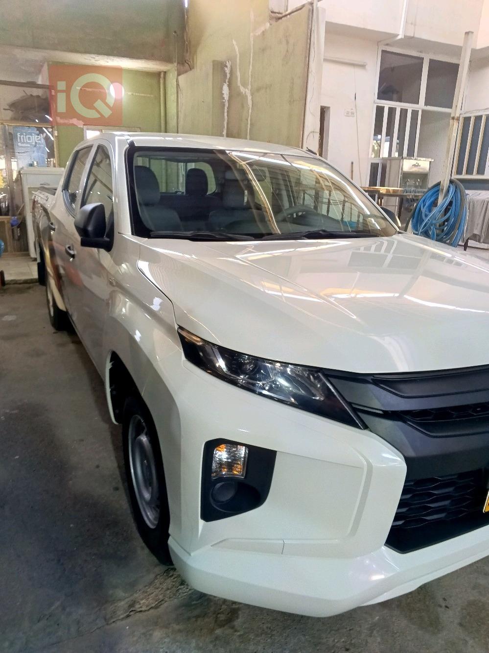 ميتسوبيشي L200